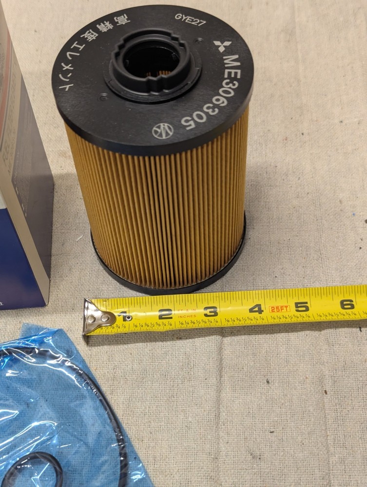 Mitsubishi Fuel Filter Element Kit ME306306