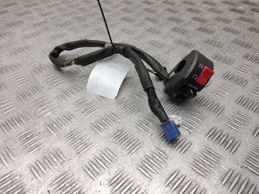 2012 YAMAHA YZF R1  RIGHT SWITCH GEAR