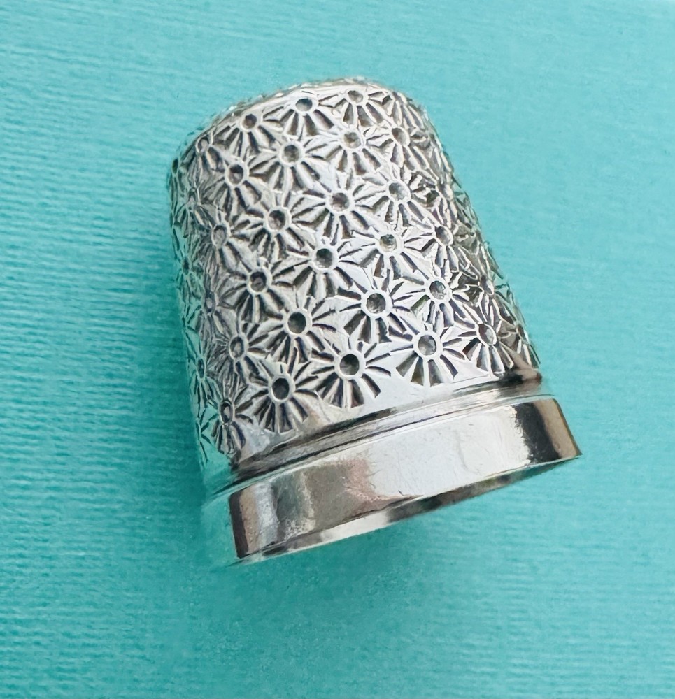 Silver Antique Thimble