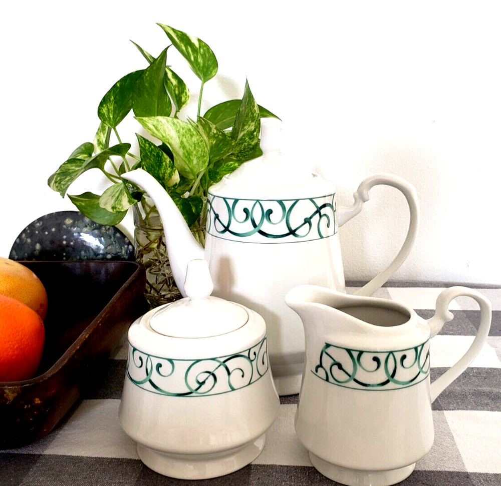 Tea Service charming 5 pc. vintage