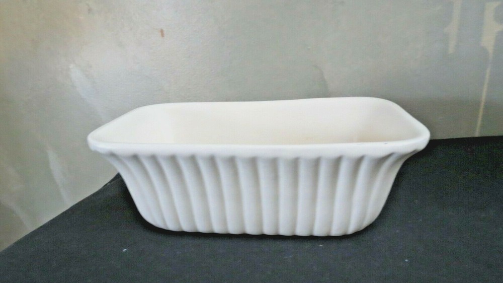 Haeger White Vintage rectangle planter ribs