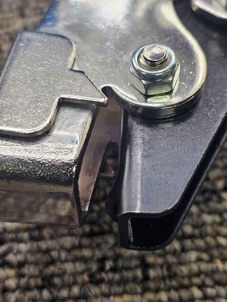 Malco Adjustable Snap Lock Punch Gutter Snap Lock Punch