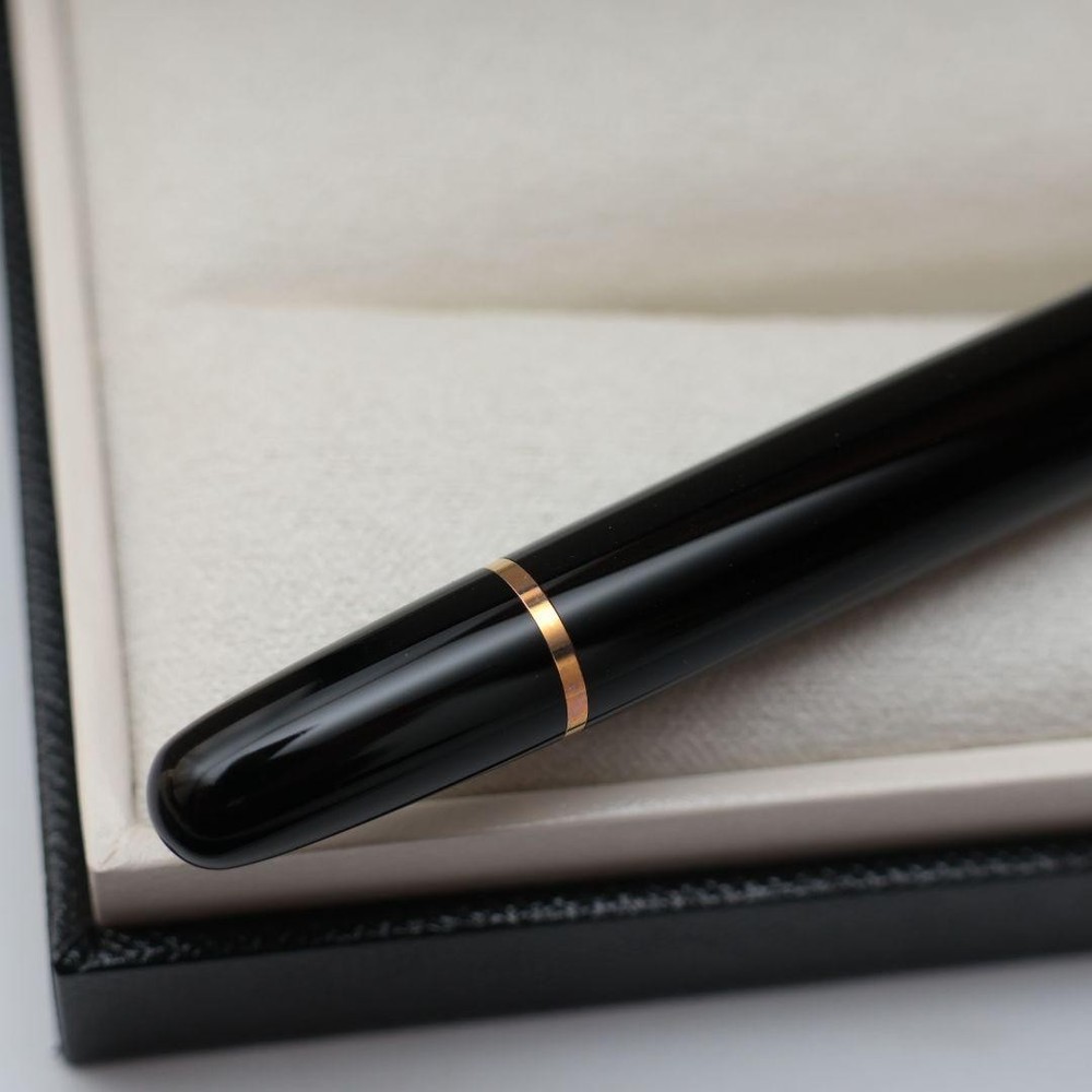 MONT BLANC ballpoint pen