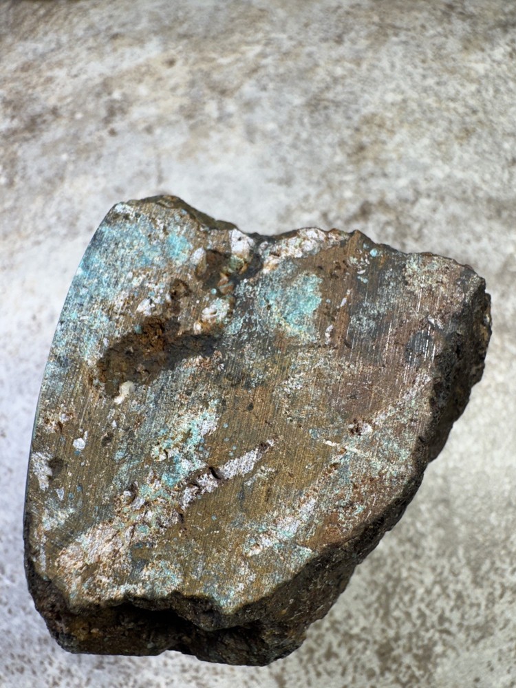 Stabilized hubei turquoise rough