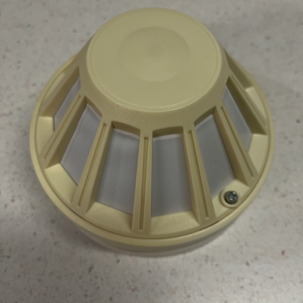ARITECH DR569 Spectrum Ceiling Passive Infrared Motion Detector
