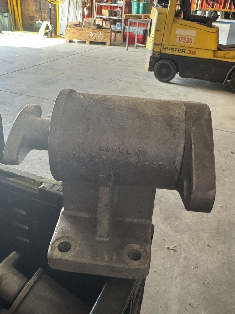 Carr Lane CL-2-TL Trunnion locking
