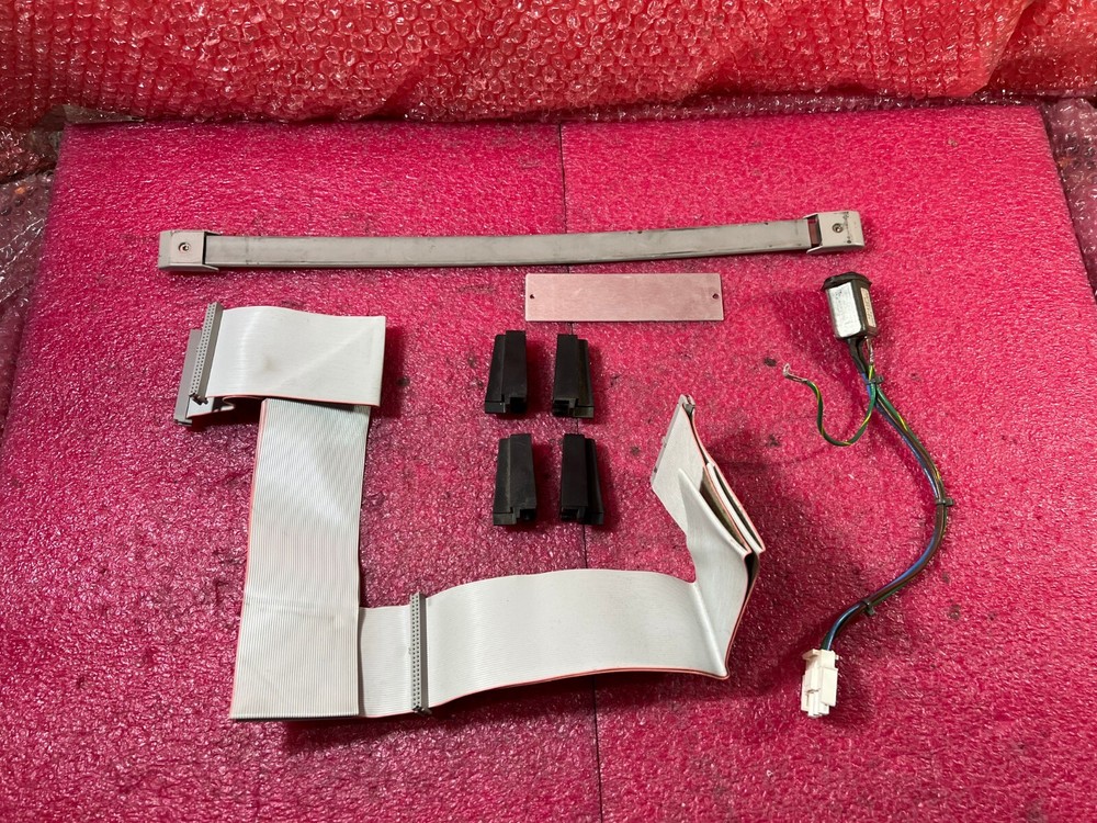 HP / Agilent 16702B Logic Analysis System Accessories