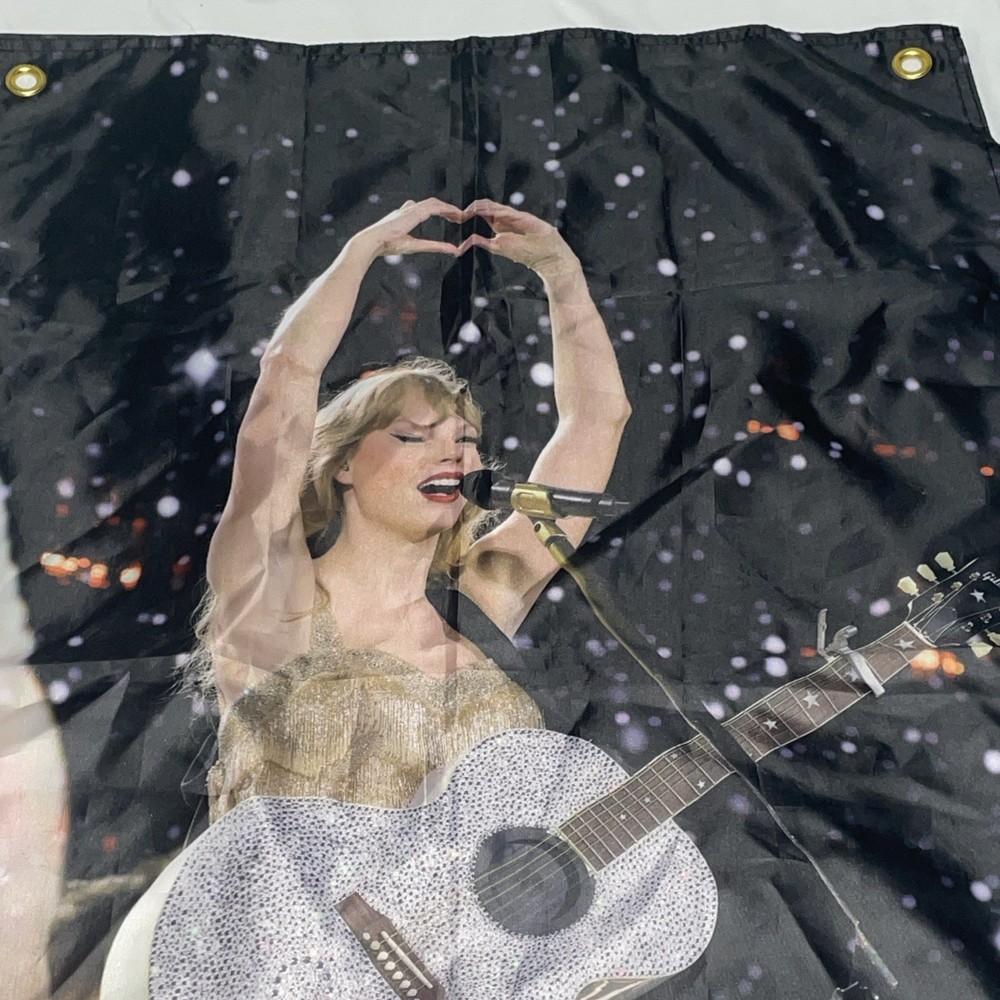 Taylor Swift Wall Hanging 35x23