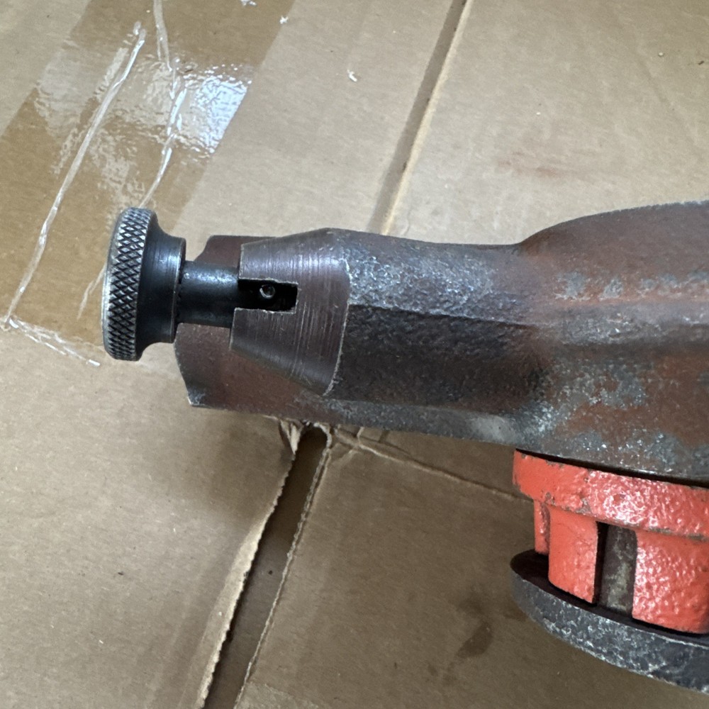 Toledo Pipe Threader No 11 W/ Interchangeable Handle Holder 1/2” Die Works