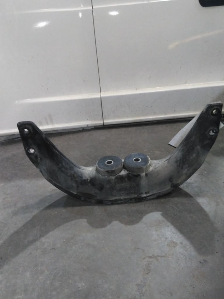 Replaces 04088CA 2014 PETERBILT 579 FRONT ENGINE MOUNT , MN