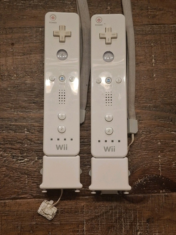 Nintendo Wii White Console System RVL-001 1 Controller & Cords *Tested & Working