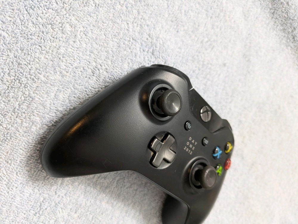 Xbox One "Day One 2013" Black Controller - Cleaned & Tested