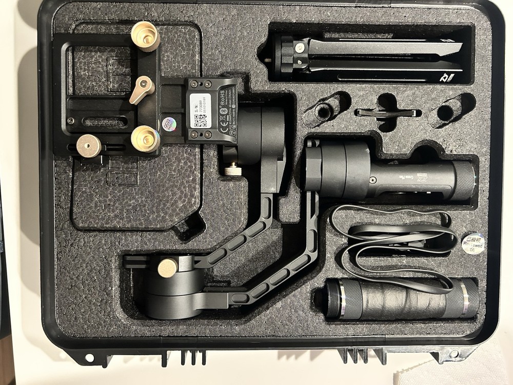 DSLR Camera Gimbal Stabilizer