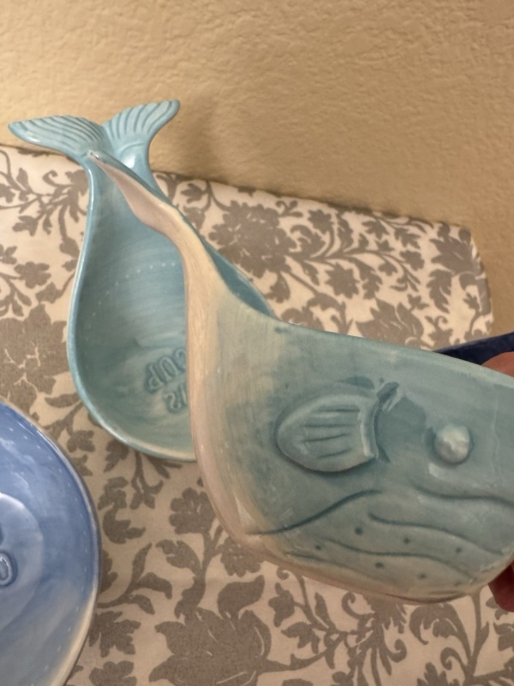 Ceramic Whale Shaped Measuring Cup Set Blue Aqua Nesting 4pcs 1-1/4 Cup