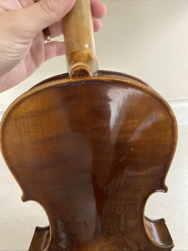 Antonius Stradivarius cremonensis violin