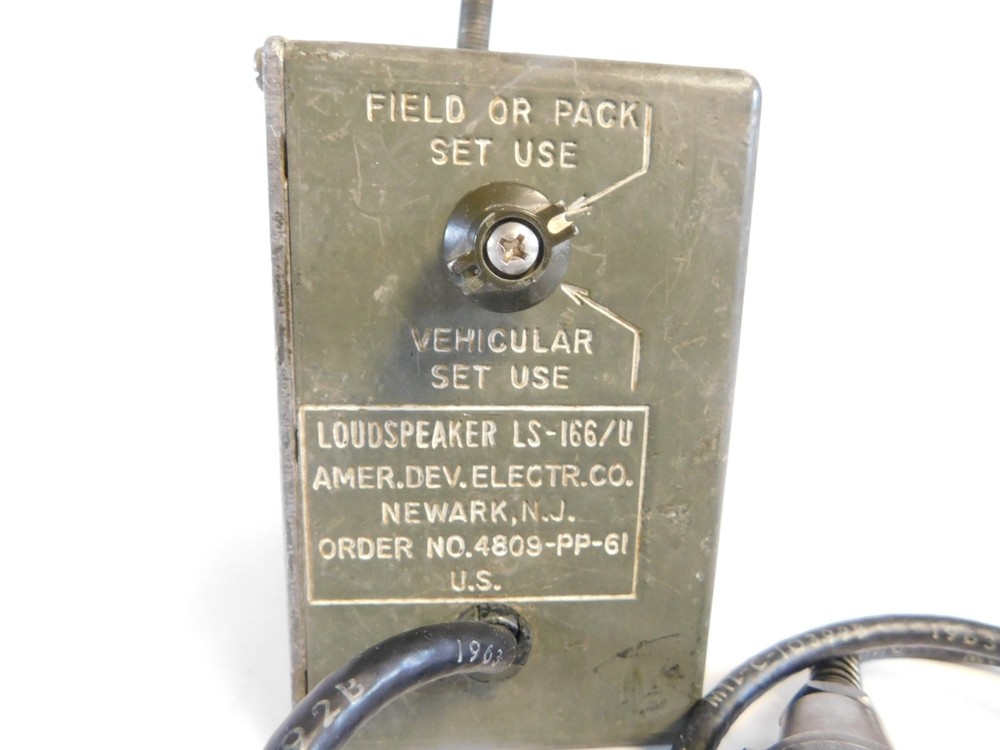 AMER.DEV.ELECTR.CO. Military Loudspeaker LS-166/U (nice)