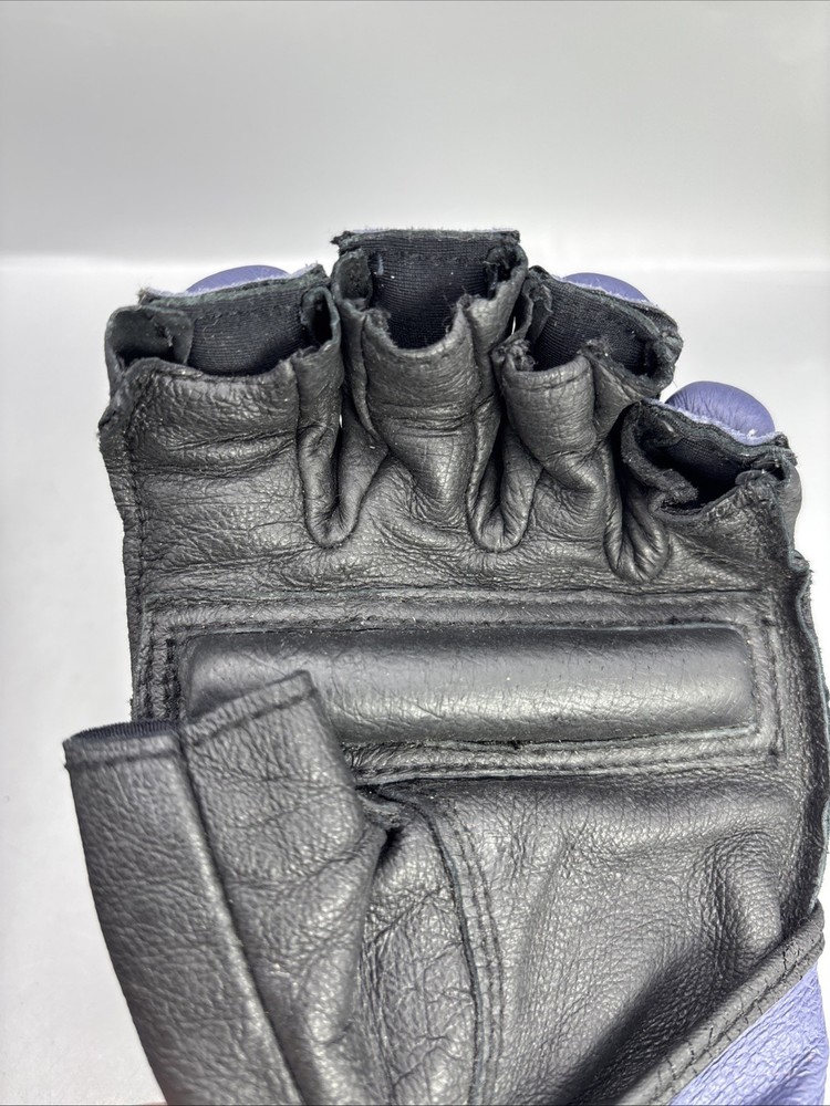 Harbinger Training Grip Wristwrap Gloves - Size Medium- Weightlifting MMA