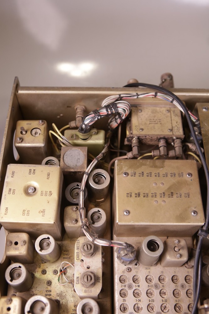 Stewart-Warner R-390a/URR Communication Receiver