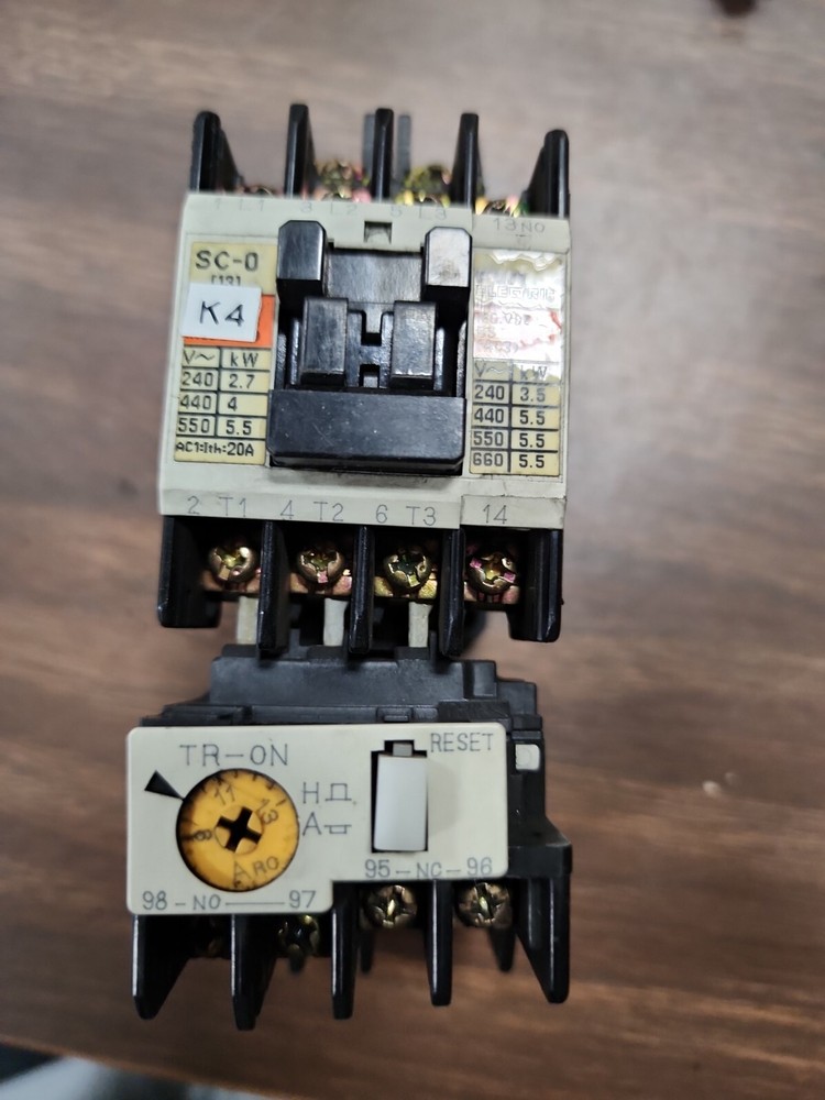 Fuji Electric SC-0 contactor and TR-ON Overload Assembly