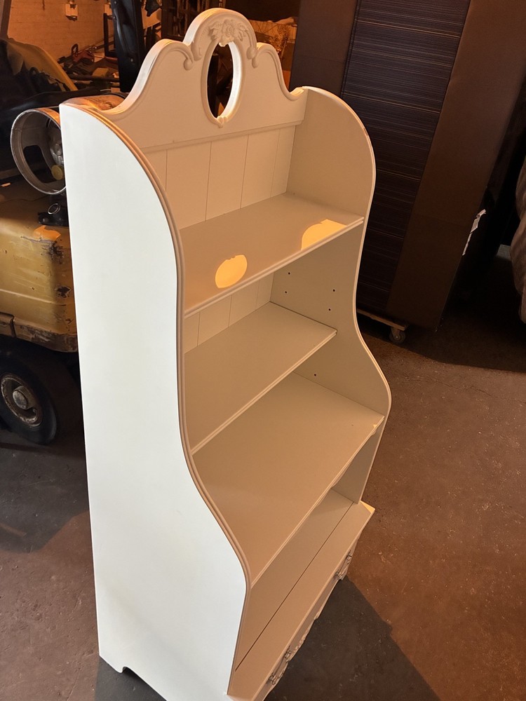 VINTAGE LEXINGTON BOOKCASE