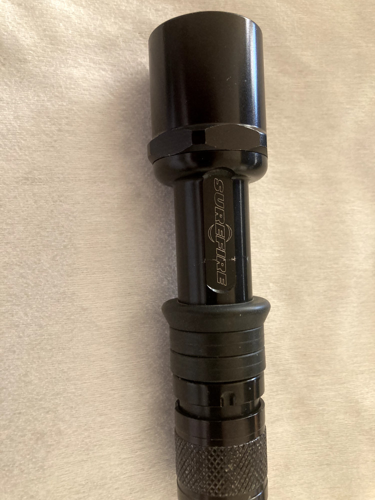 Surefire Z2 combatlight excellent condition
