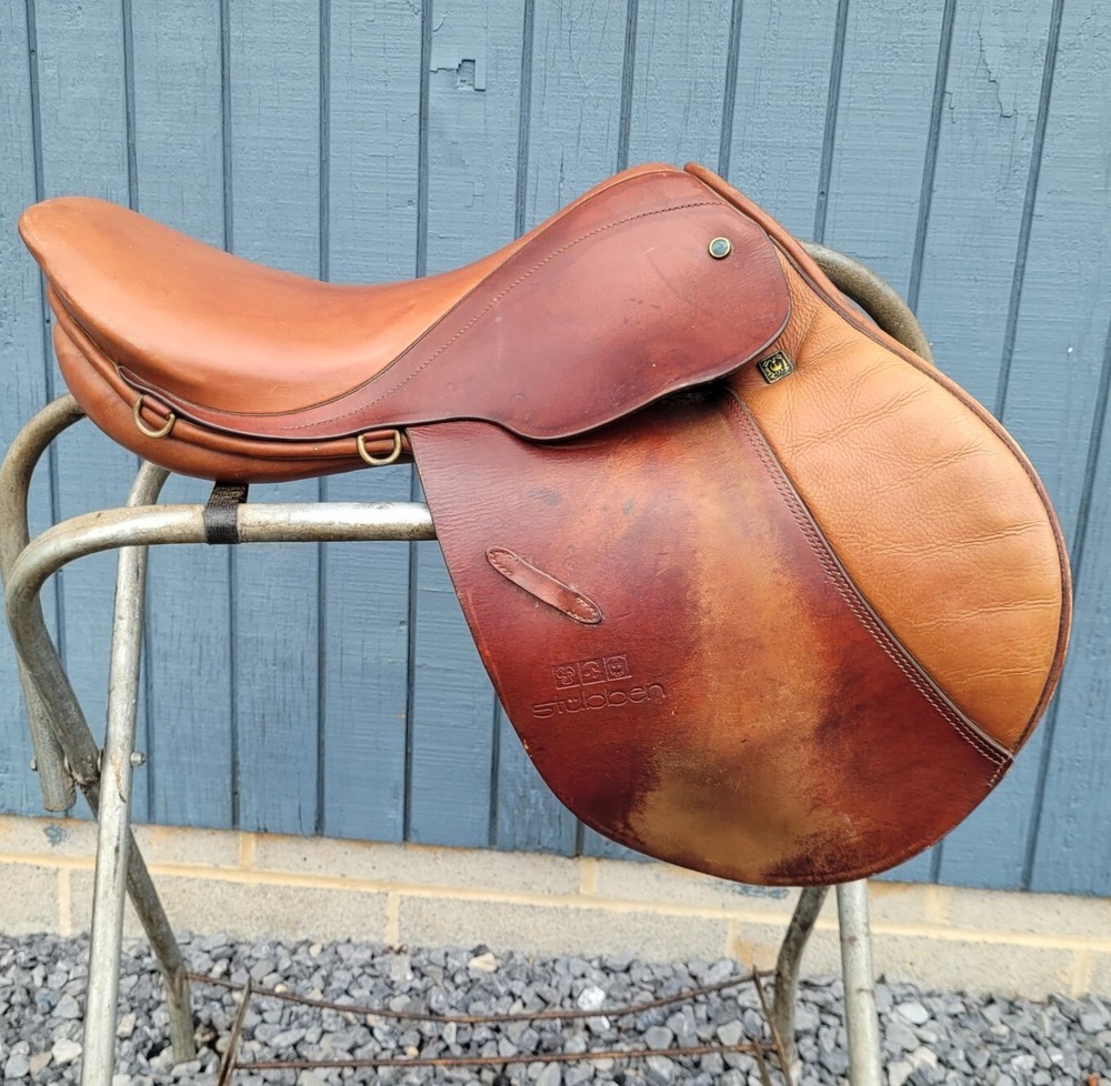 Stubben "Edelweiss" 17.5" Saddle