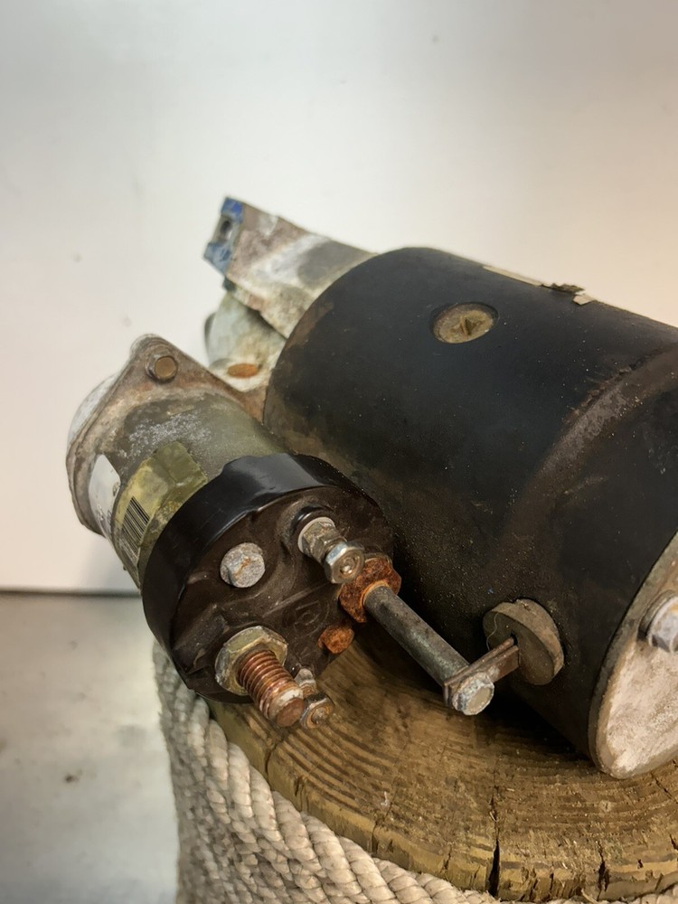 Mercruiser 2.5 Starter