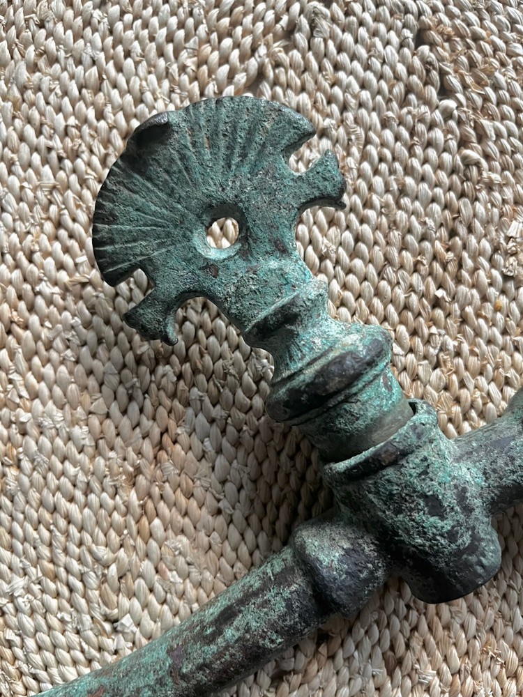 Antique Bronze Valve