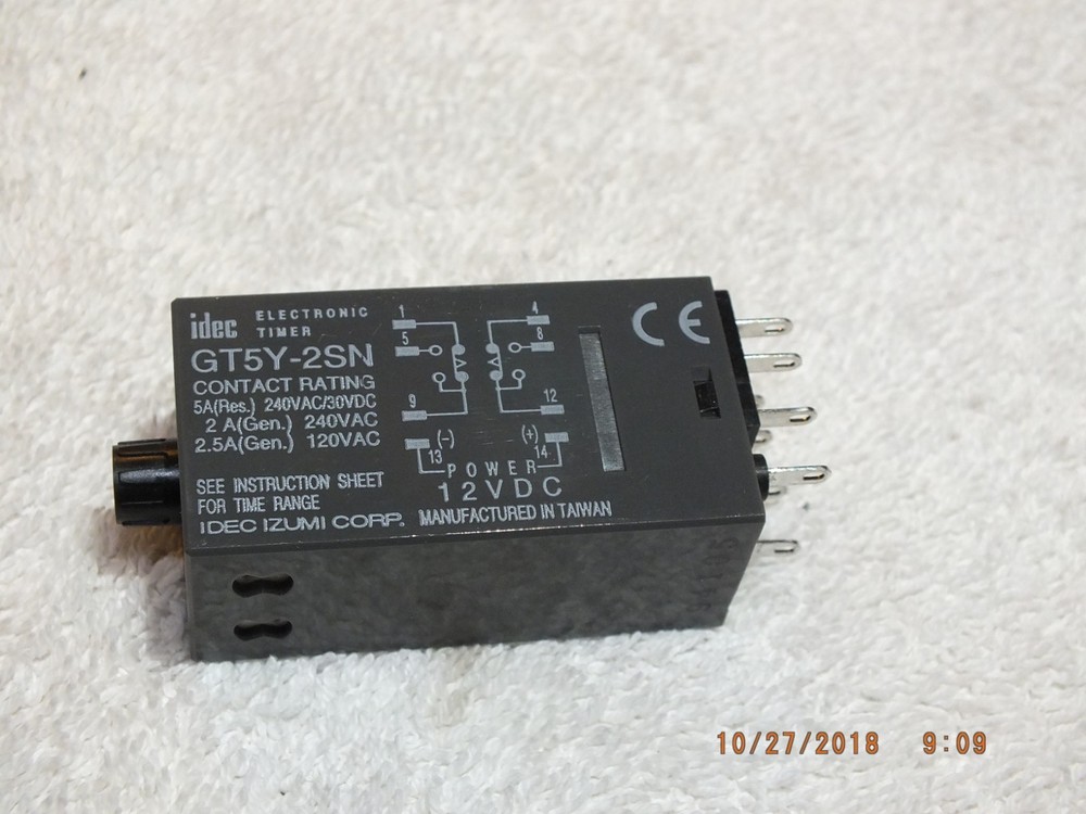 IDEC time delay relay 12vdc NOS