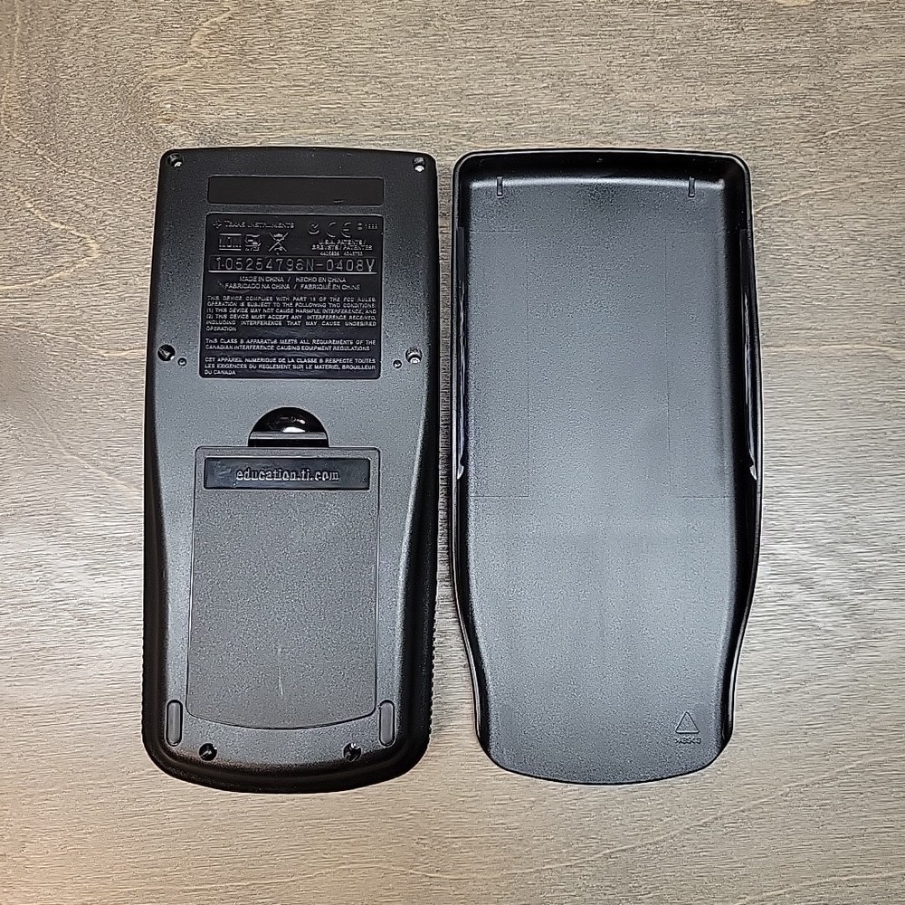 TI-83 Plus Graphic Calculator Texas Instruments - Tested Works - REF B