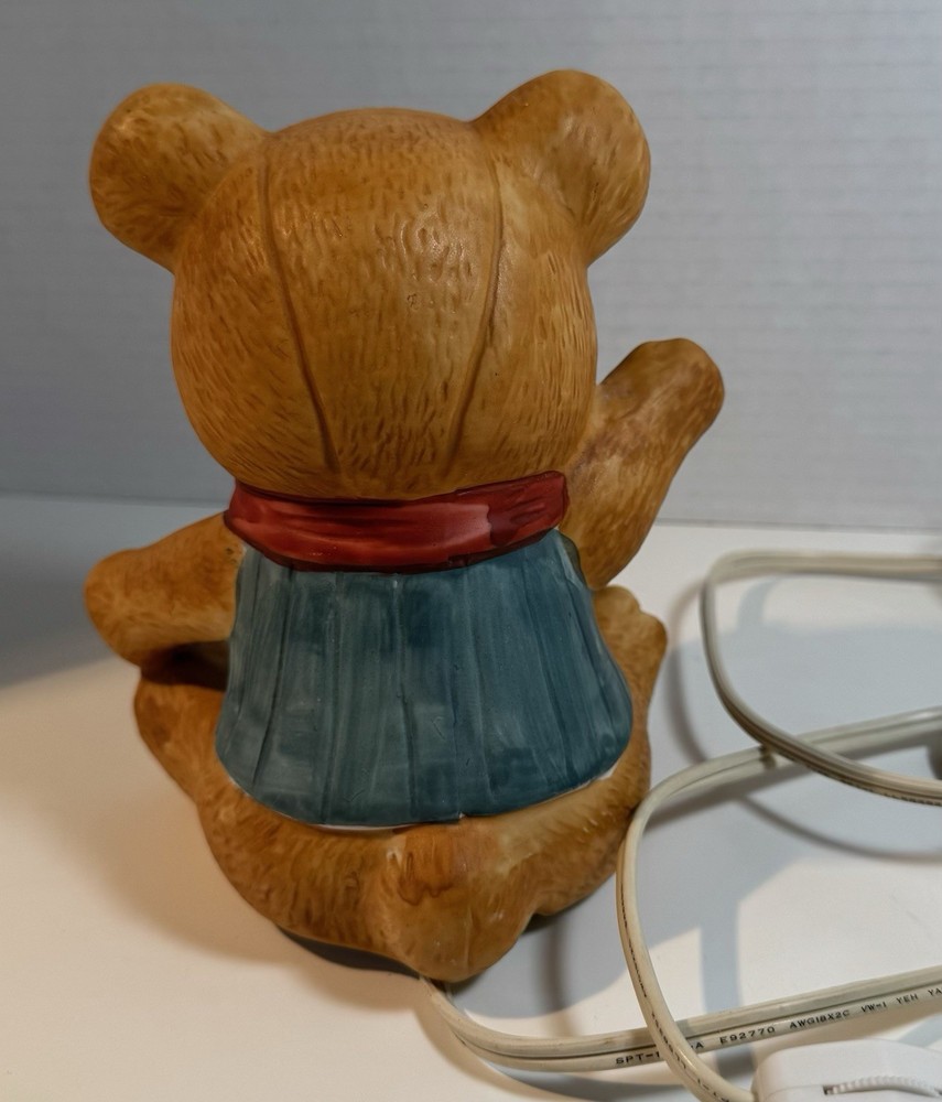 Ceramic teddy bear night light figurine by Interpur