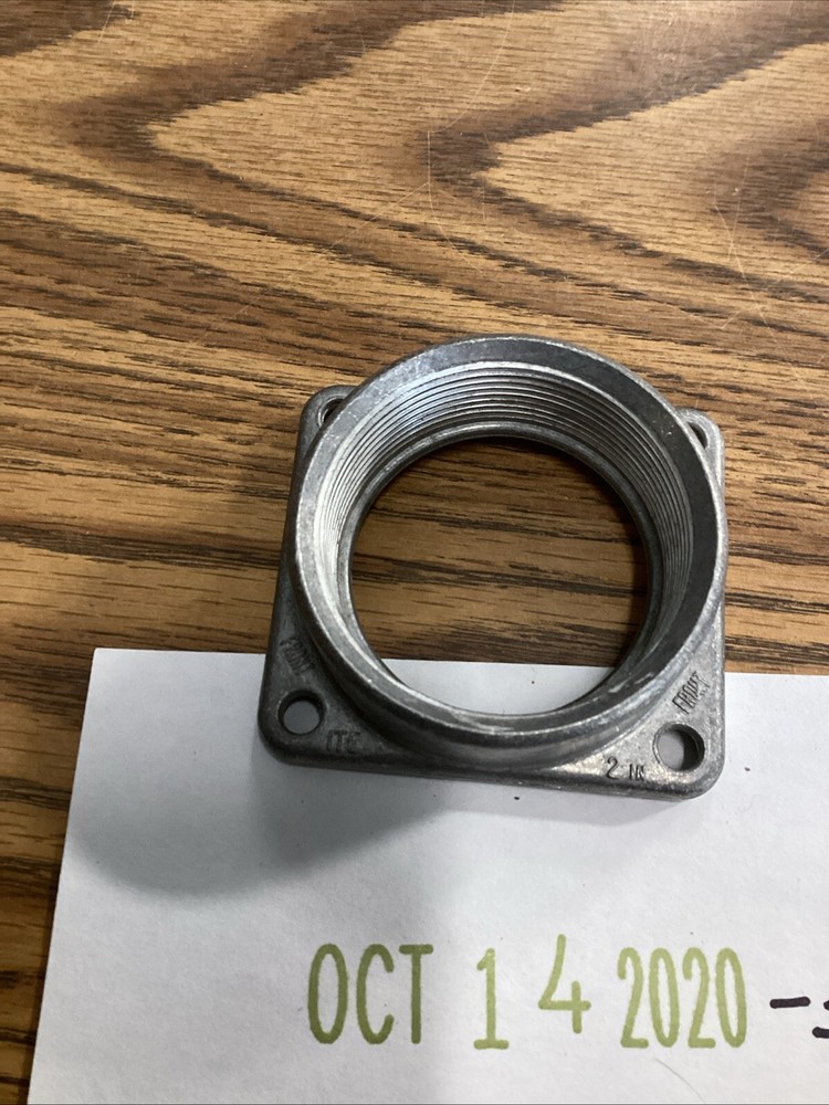 Eaton HR200 LOAD CENTER 2" REMOVABLE HUB Used