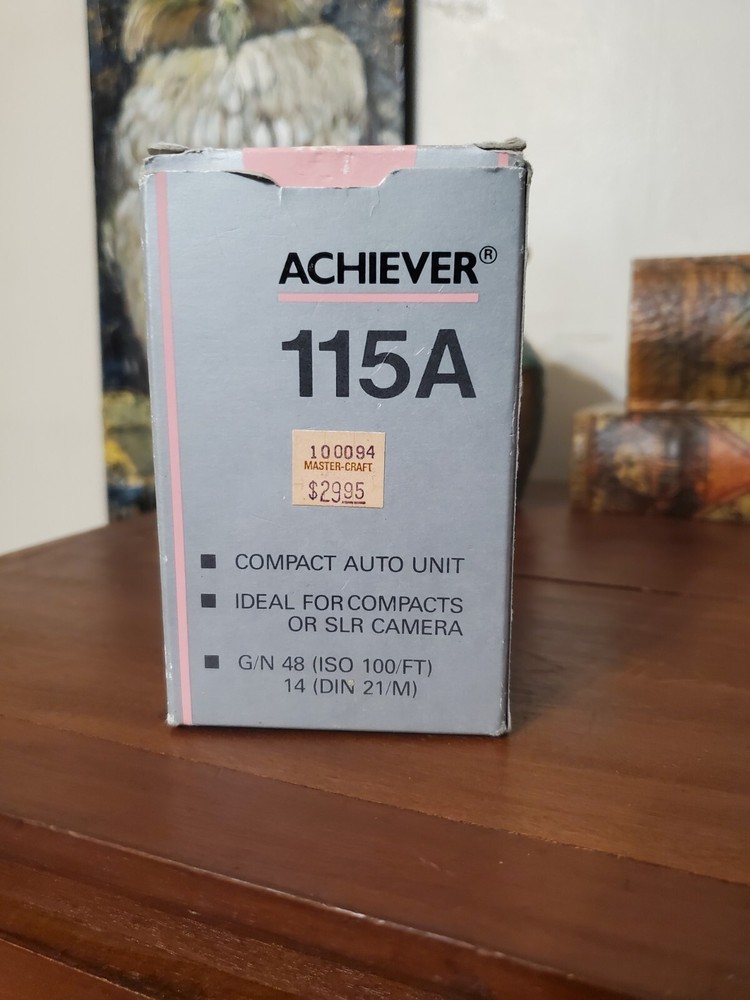 Achiever 115A Compact Auto Unit Light - G/N 48 (ISO 100/FT)
