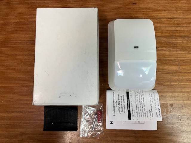 Bosch DS306E PIR motion detector; New
