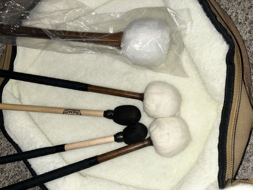 McBride Tan Fur Lined buffalo drum case with 5 mallets bundle