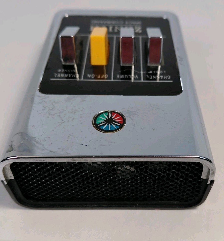 Vintage 1960's Zenith SPACE COMMAND Four Push Button Television Remote Control!!