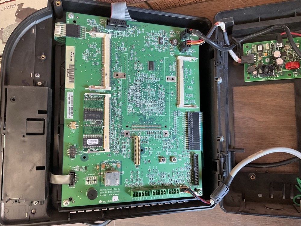 KRONOS System 4500 Time Clock Card Reader Terminal, 8602800-501