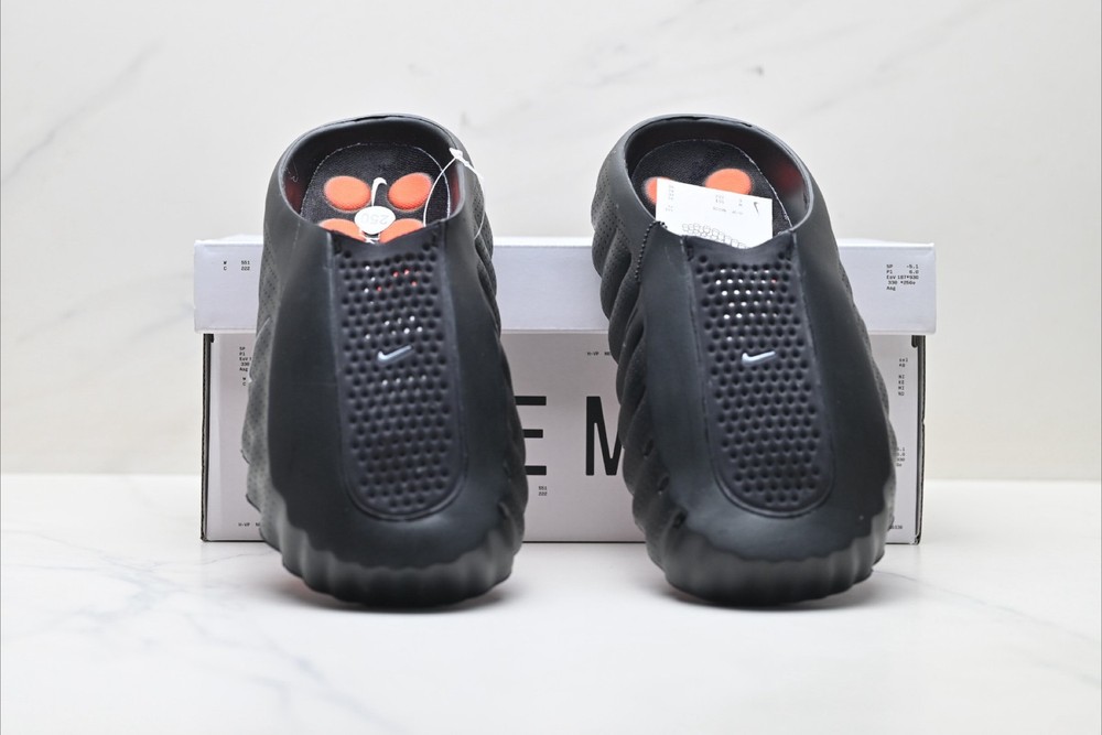 Mind 001 Black HQ4307-001