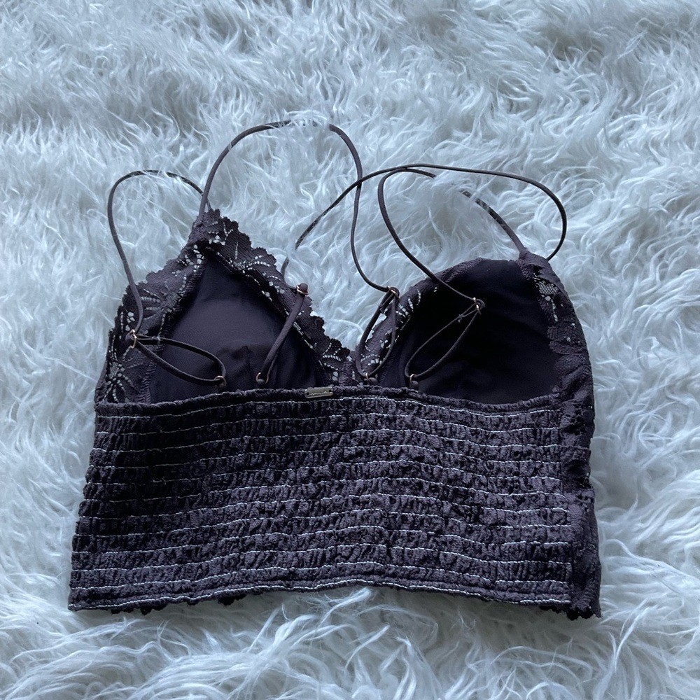 NWOT PINK PLUM CROCHET BRALETTE