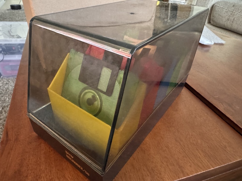 25 disc EMPTY 3.5 inch floppy disk storage case