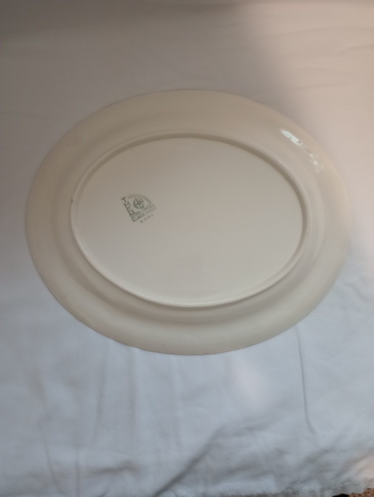Homer Laughlin Eggshell Embossed Theme Pattern 13" Platter
