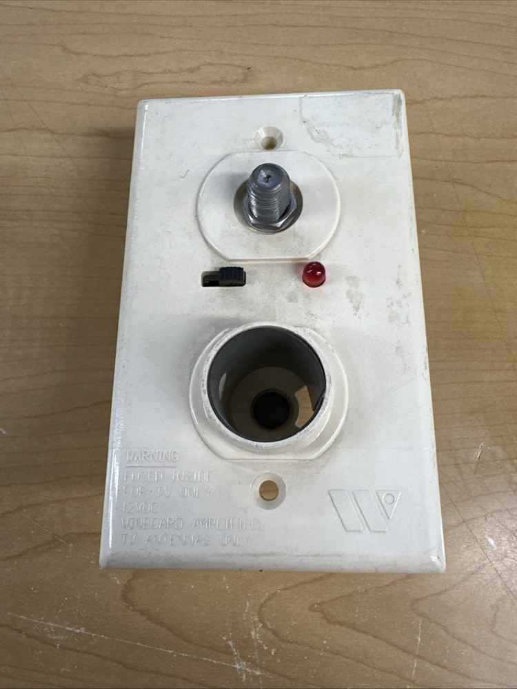 RV Marine TV Splitter Amplifier