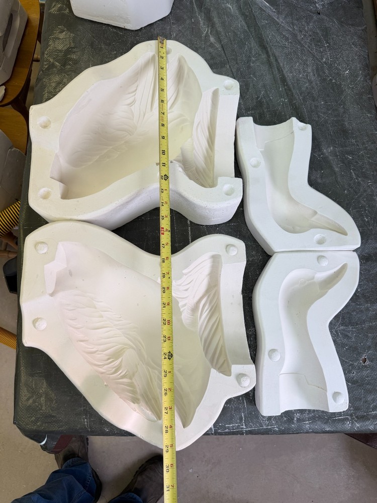 VINTAGE CASTER CERAMIC MOLD #104 A & B LARGE GOOSE