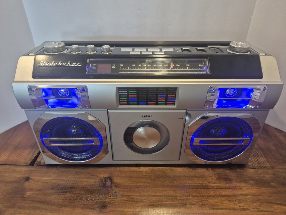 Studebaker ST2145 Master Blaster Bluetooth Boombox Radio