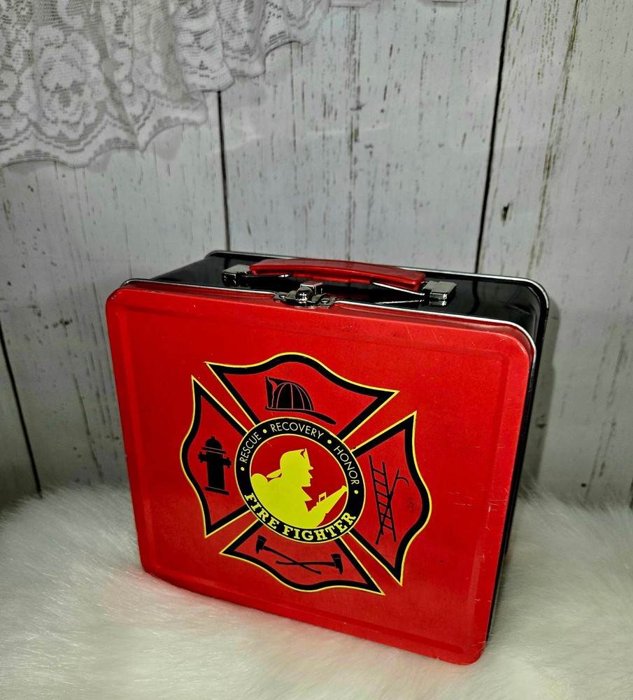 2014 AQUARIUS DESIGNED FIREFIGHTER METAL LUNCH BOX