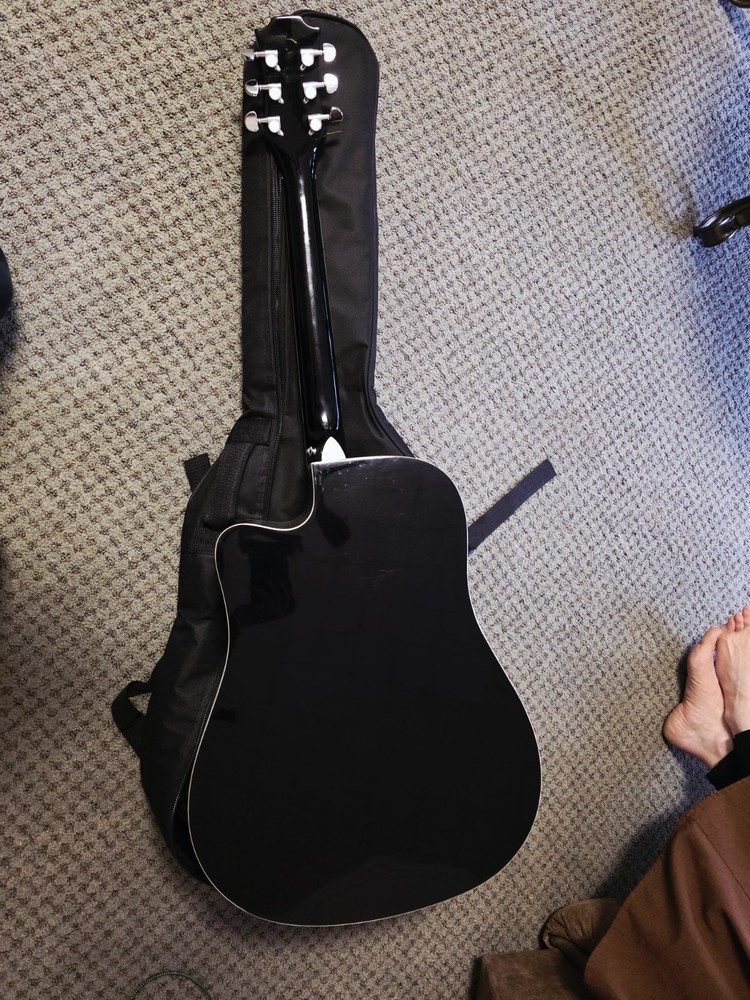 Rango Guitar With Soft Case