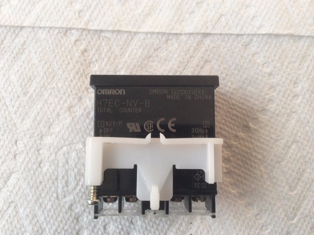 Omron H7EC COUNTER TOTALIZER SELF POWERED 3V LITHIUM BATTERY