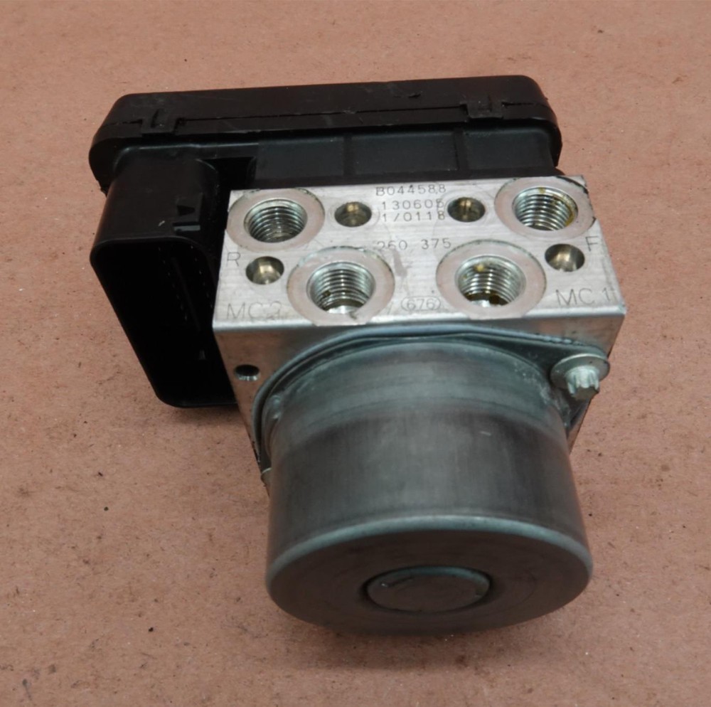 2014 Aprilia RSV4 ABS Brake Servo Controller Control
