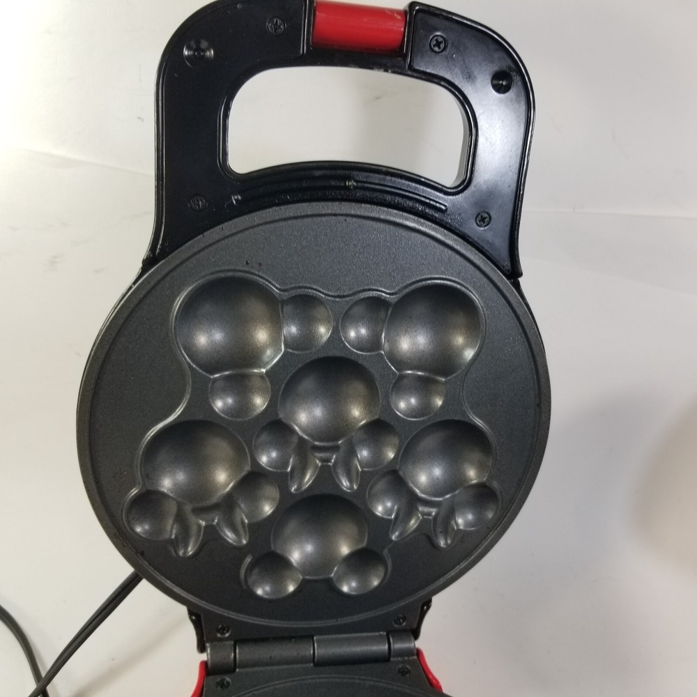 Disney Mickey Mouse Cake Pop Maker Waffle Iron