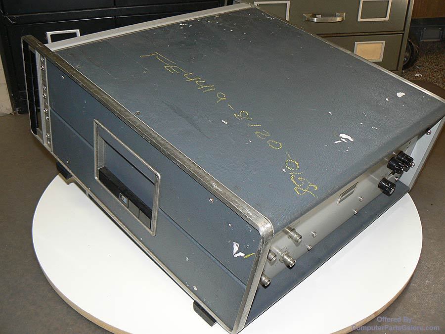 HP 8405A Vector Voltmeter (( TESTED ))